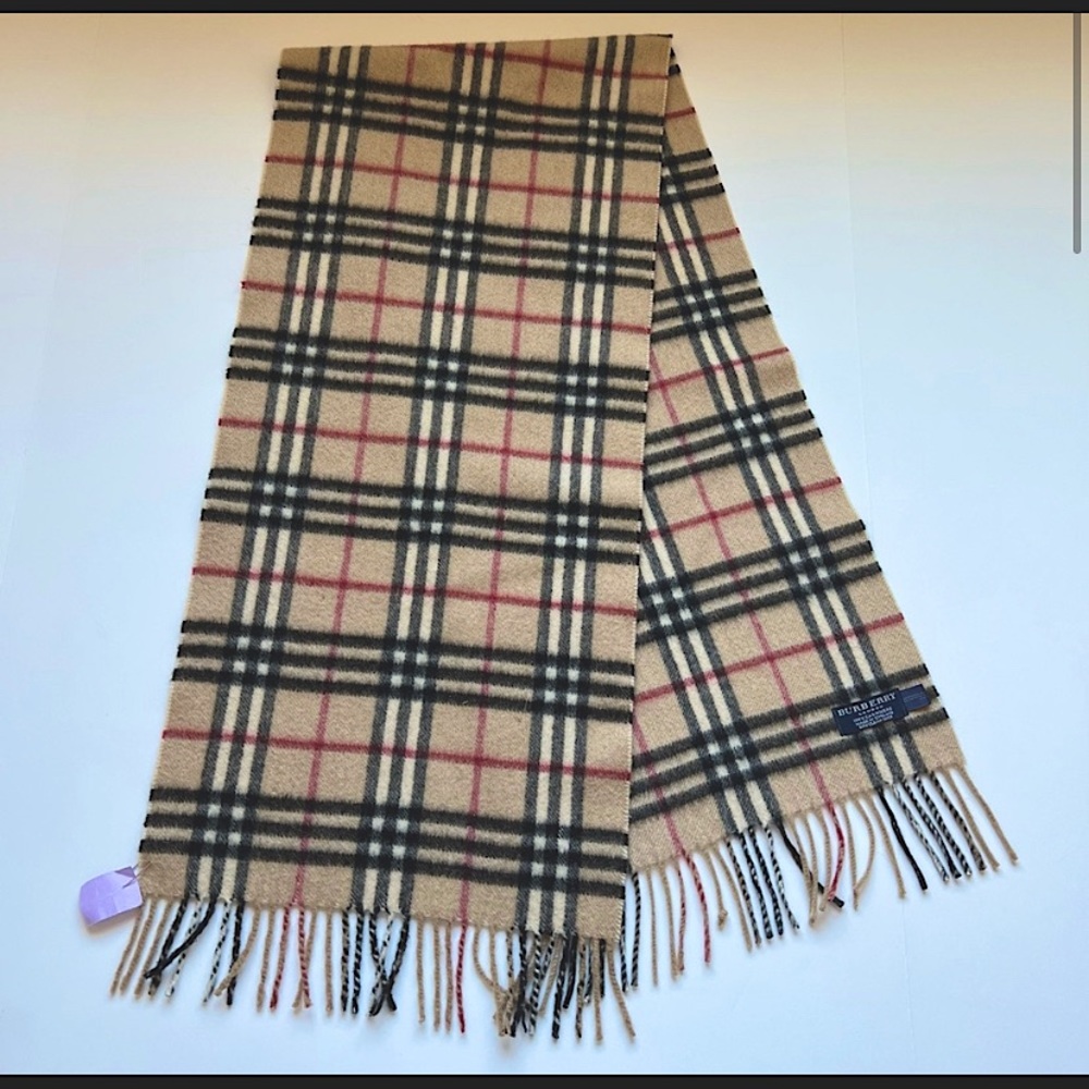 Burberry Authentic Vintage Check Scarf (beige tan)